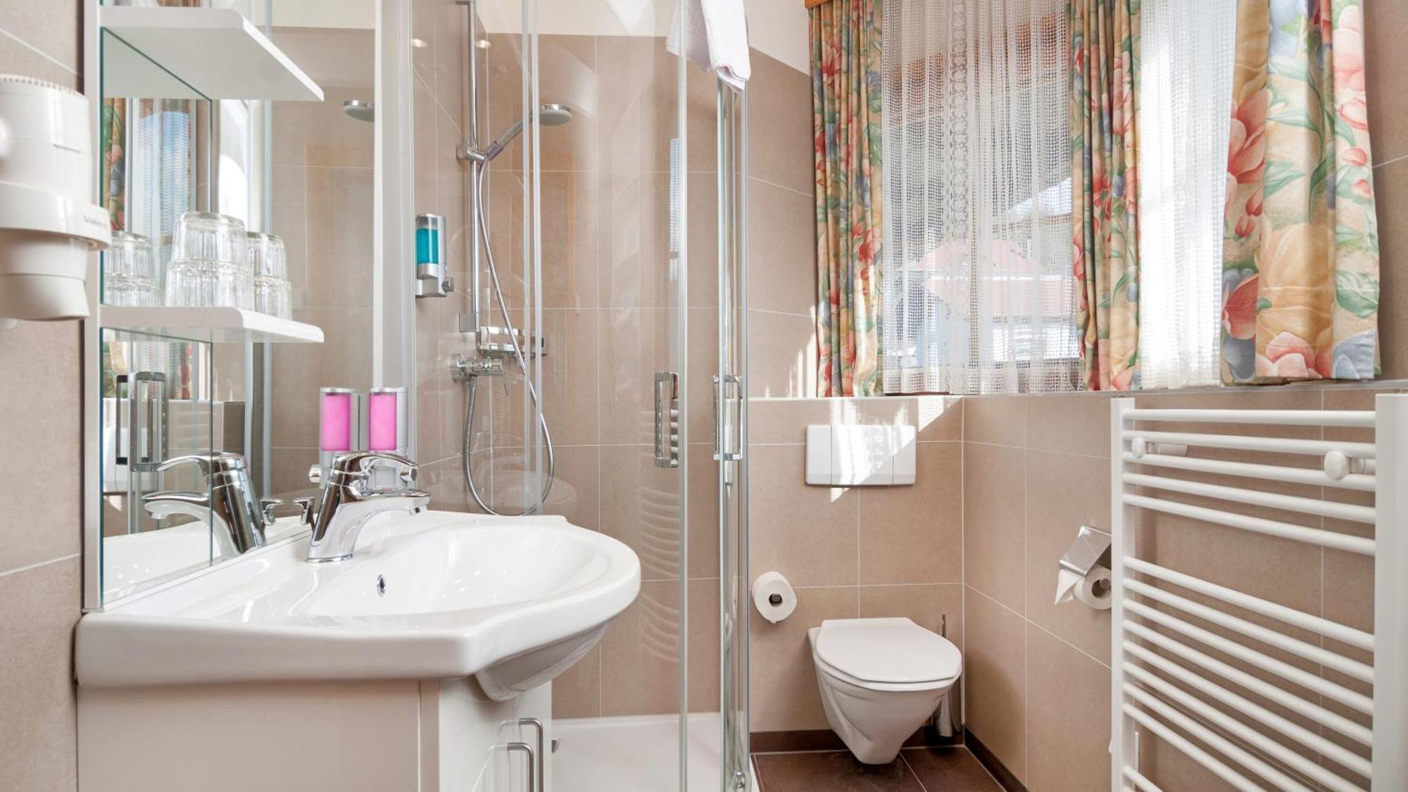 Erlebnis-Hotel-Appartements 라챈치오버뎀파커시 외부 사진